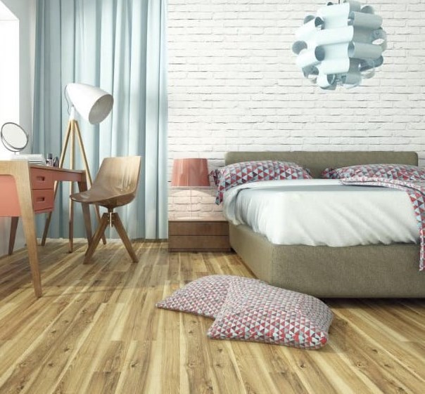 jasne panele na podłodze